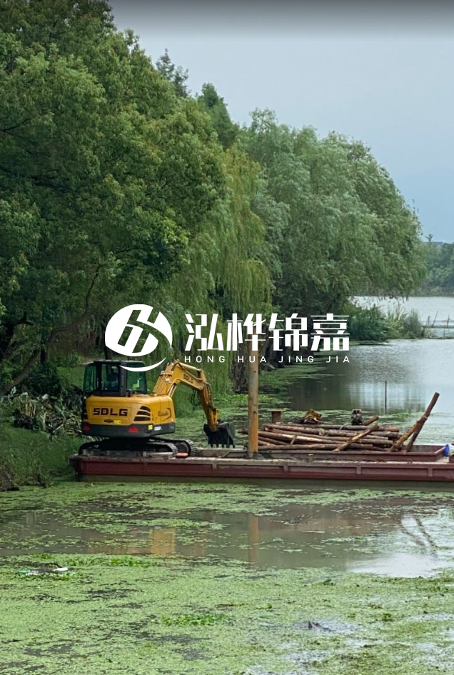 咸寧挖機(jī)打木樁專業(yè)施工-農(nóng)村建房打樁選松木樁好嗎？